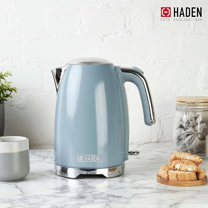 Haden Brighton Electric Kettle, Cordless 1.7 Liter Hot Water Boiler with Chrome Accents, Retro Style, and Auto Shut Off, Sky Blue