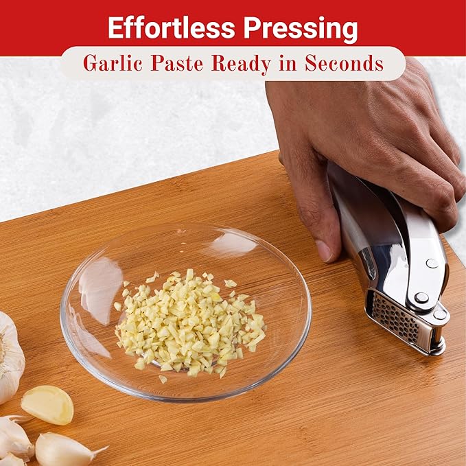 Good Grips Heavy Duty Garlic Press, No Peeling Needed, Stainless Steel Professional Garlic Mincer & Crusher, Dual Lever-Assisted Design with Large Capacity Chamber for Effortless Garlic Crushing.