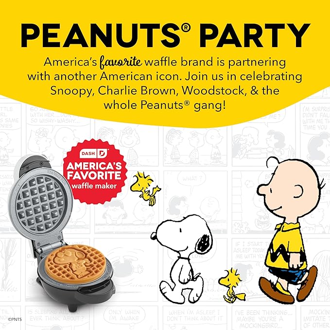Peanuts x Dash MultiMaker Mini Maker System (4 Plates: Joe Cool, Flying Ace, Beagle Scout, Waffle)