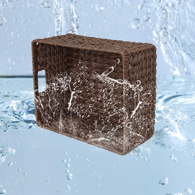 GRANNY SAYS Large Wicker Basket, Decorative Woven Basket for Storage, Waterproof Storage Basket Organizer, Wicker Storage Basket for Organizing, Brown Basket, 1-Pack