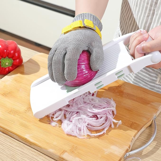 Dowellife Comfortable Level 9 Cut Resistant Glove Food Grade, Mesh Metal Kithcen Glove for Chef Oyster Shucking Mandoline Knife Butcher Meat Cutting