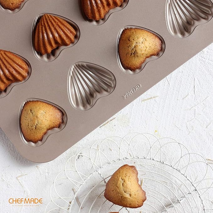 CHEFMADE Madeleine Mold Cake Pan, 12-Cavity Non-Stick Heart-shaped Shello Madeline Bakeware for Oven Baking (Champagne Gold)