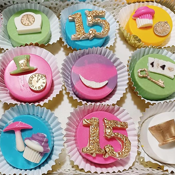 Poker Silicone Molds 3 Pcs, 3D Casino Themed Chocolate Molds Alice Wonderland Hat Fondant Mold for Cake Decoration Candy Cupcake Topper Cake Pop Popsicle Birthday Party Polymer Clay Crafts