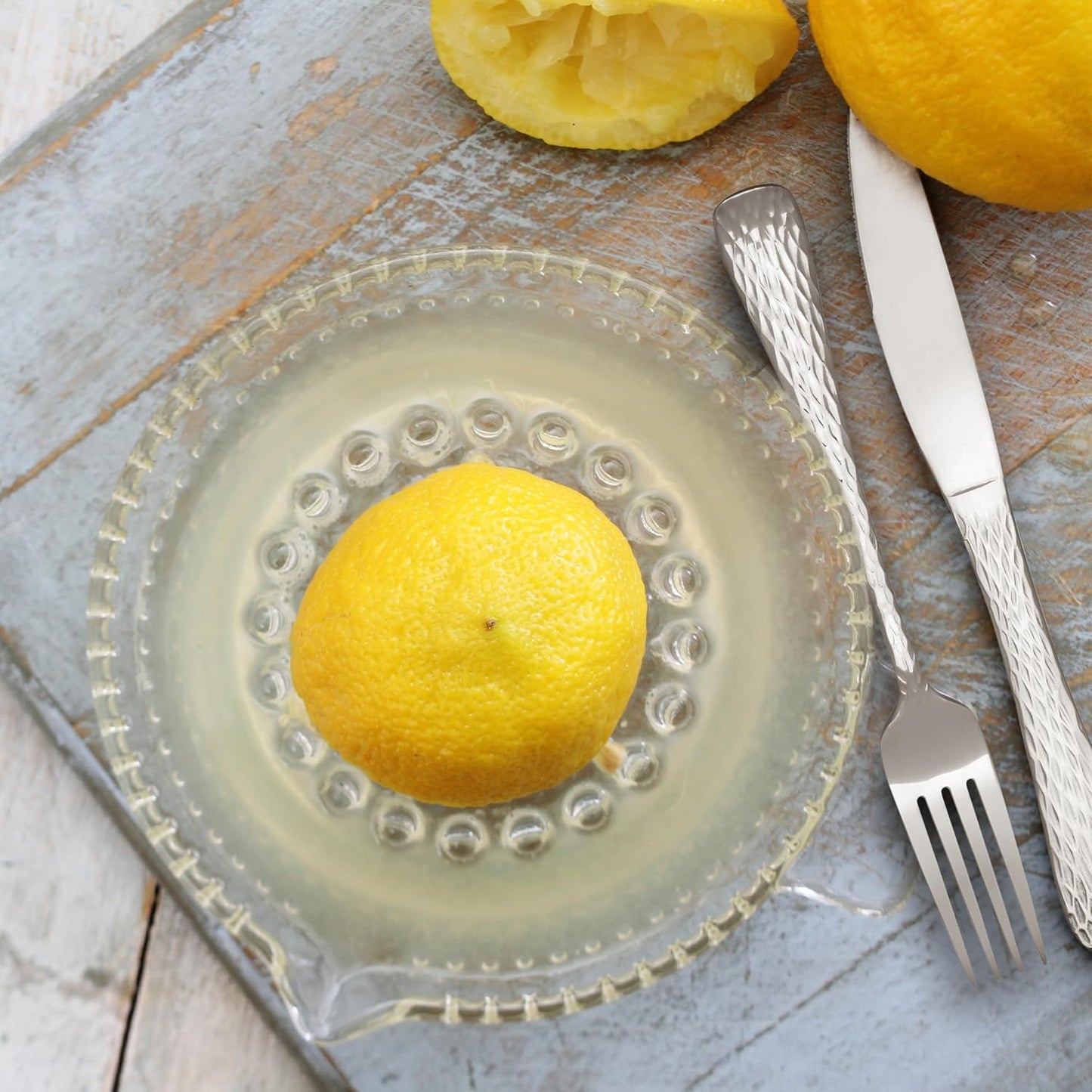 Hampton Forge – Melody Hammered – 20 Piece Flatware Set, Service for 4