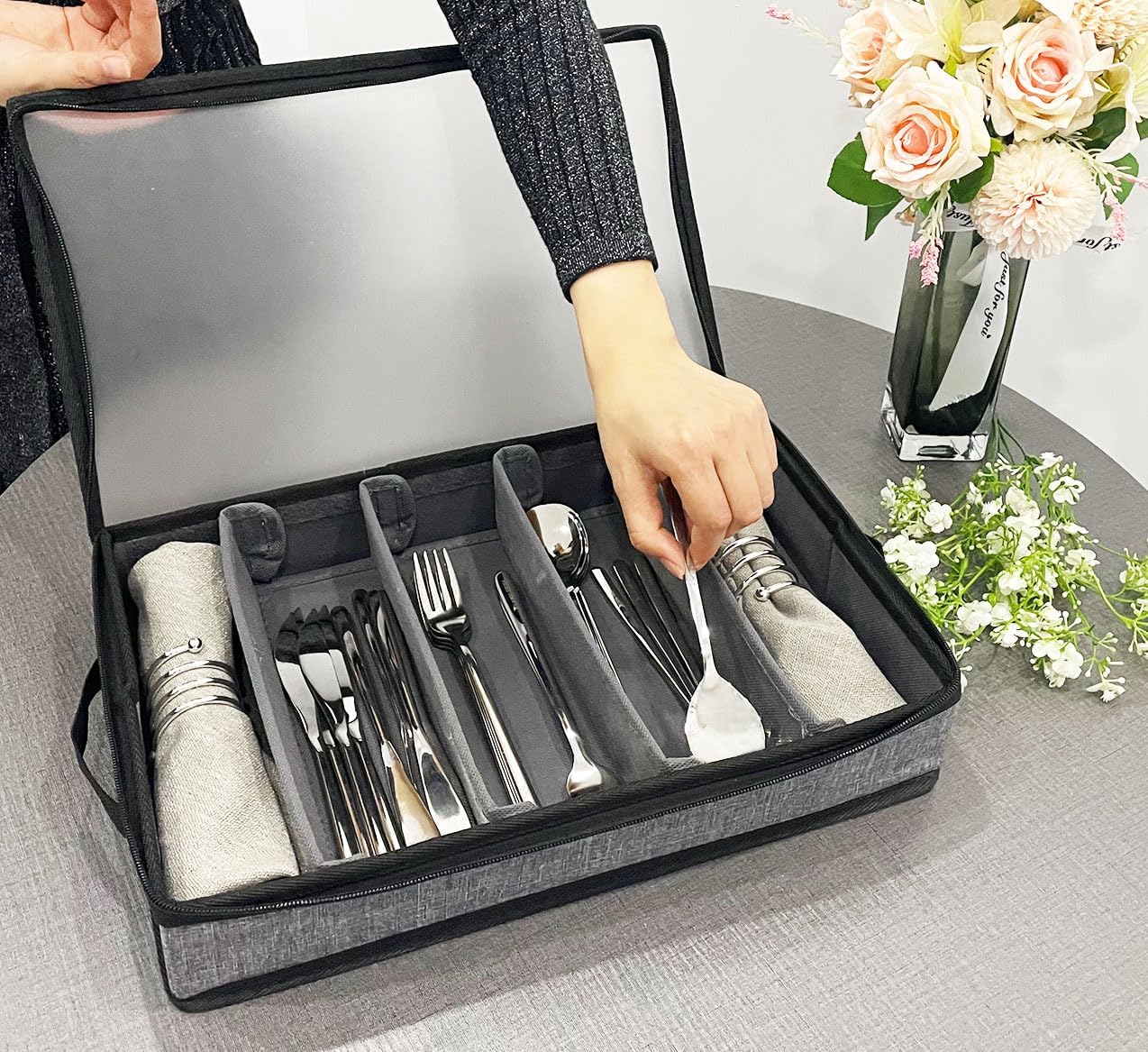 Silverware Organizer Chest,Silverware Storage Box,Stackable Flatware Storage Case,Spoon Organizer,Tableware Storage Box With 4 Dividers for Moving Transport,Kitchen Utensil cutlery Organizer