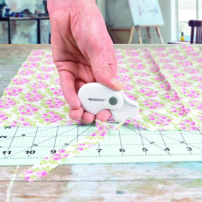 Westcott Titanium-Bonded Mini 3-Piece Travel Set - Folding Scissors for Fabric and Paper, Slicer & Rotary Cutter for Fabric