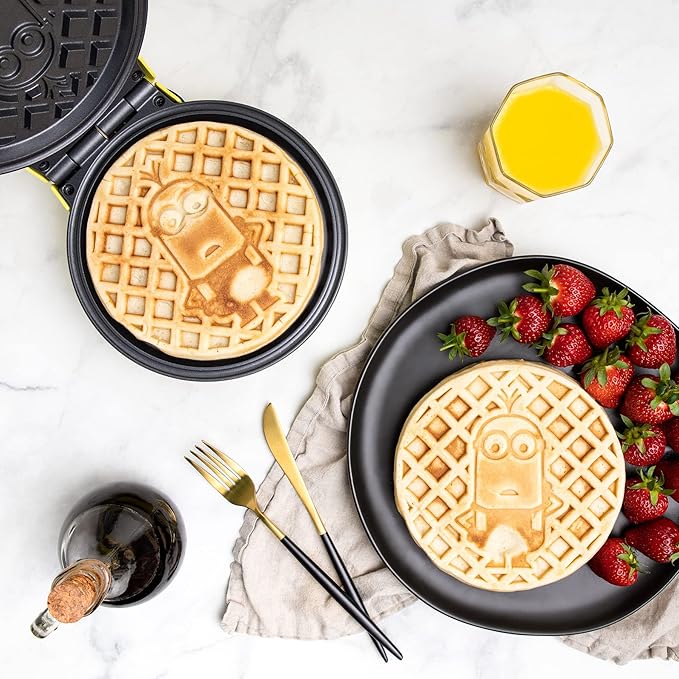 Uncanny Brands Minions Kevin Waffle Maker- Iconic Minion on Your Waffles - Waffle Iron