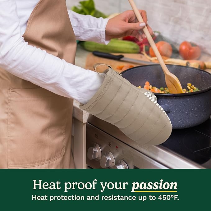 Cuisinart Mini Oven Mitts – 5.5” x 8” Heat-Resistant Kitchen Mitts for Oven with Non-Slip Printed Silicone, Cotton Filling, and Faux Leather Loop – Durable Oven Mitt Set for Cooking & Baking (Horizon)