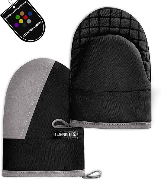 Mini Oven Mitts, Kitchen Oven Gloves Kitchen Mittens 500 Degrees Heat Resistant Baking Gloves, Non-Slip Silicone Surface with Hanging Loops Hot Gloves for Cooking, Baking, BBQ 1 Pair-Black