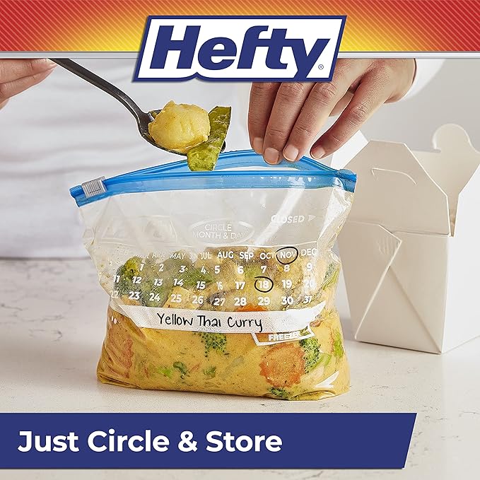 Hefty Calendar Slider Quart Freezer Bags, 1 Quart Slider Bags with Stand and Fill Expandable Bottoms, Helps Prevent Freezer Burn, 35 Count (Pack of 4)