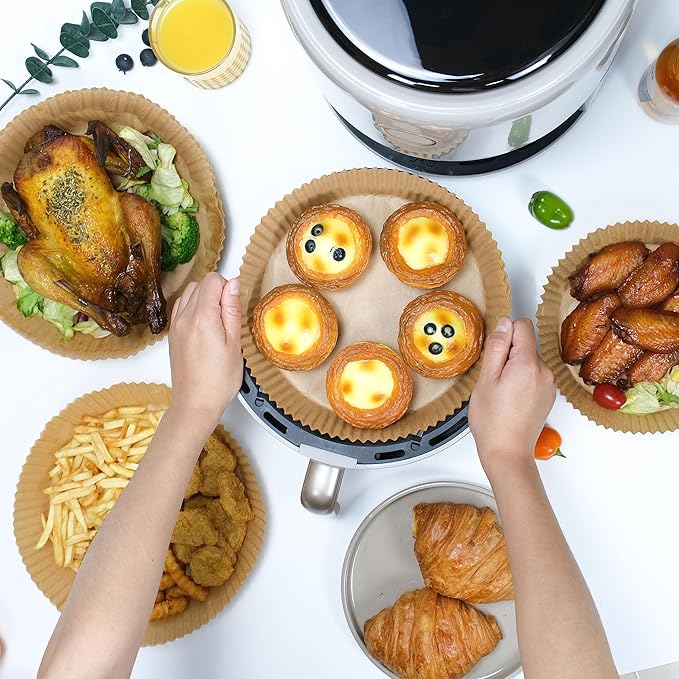 Air Fryer Disposable Paper Liners 100pcs 6.3 inch Round Parchment Paper Liner for Baking Roasting Fit 2-5 QT