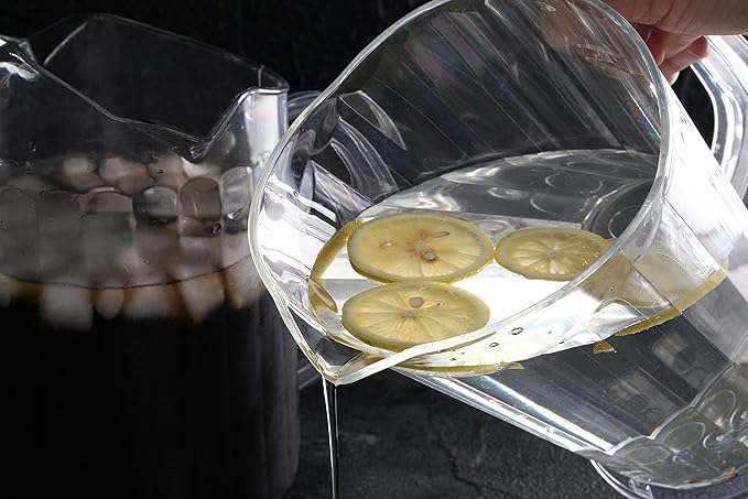 New Star 46229 Polycarbonate Plastic Restaurant Water Pitcher with 3 Spouts, 60-Ounce, Clear