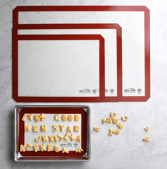 New Star Foodservice 36619 Commercial Grade Silicone Baking Mat Non Stick Pan Liner, 11 x 17 Inch (Half Size)