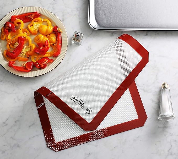 New Star Foodservice 36619 Commercial Grade Silicone Baking Mat Non Stick Pan Liner, 11 x 17 Inch (Half Size)