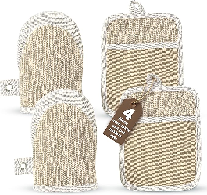 Casa Platino Mini Oven Mitts & Silicone Pot Holders, 4-Piece – Heat Resistant Gloves for Cooking & BBQ, Hot Pads for Kitchen – Withstands Up to 500°F, Non-Slip & Machine Washable – Beige